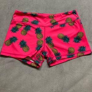 IAB mfg Women’s Pineapple No-Ride Athletic Shorts M/8